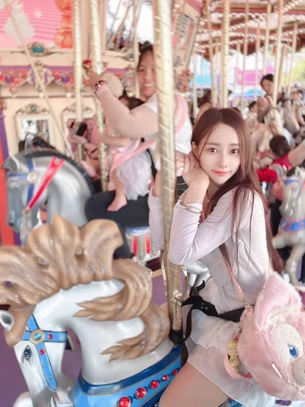 李璇璇