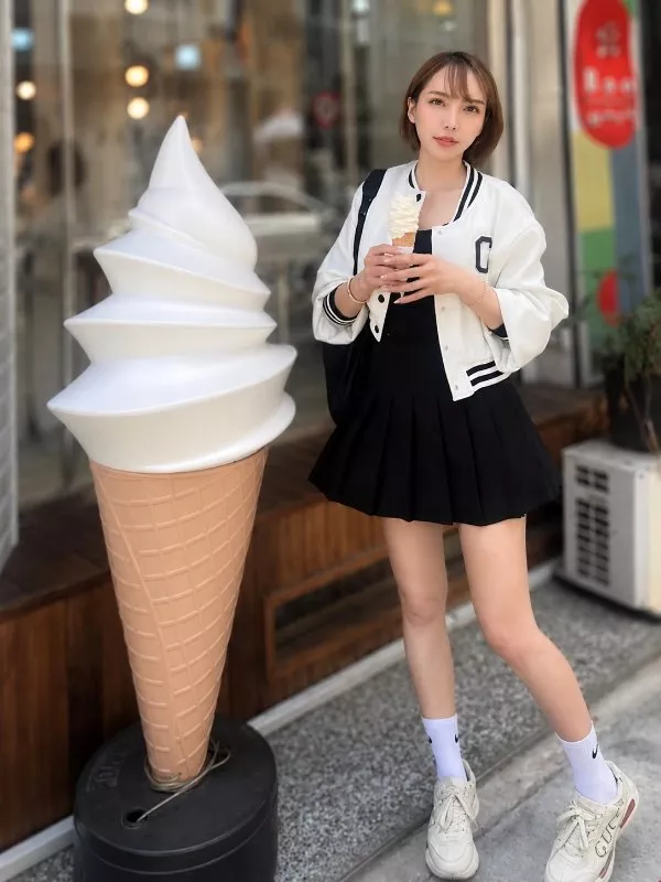 朱茵