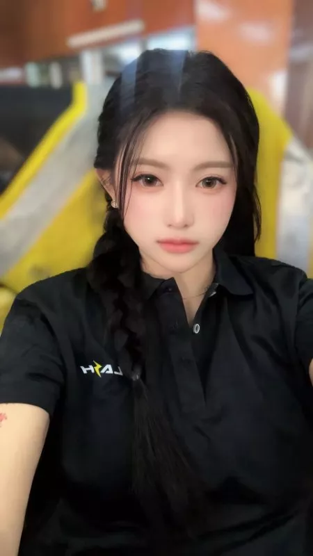 第三者